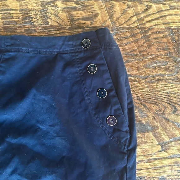 ANDEAWAY Navy Short With Side Buttons Plus Size 18 - Picture 3 of 8